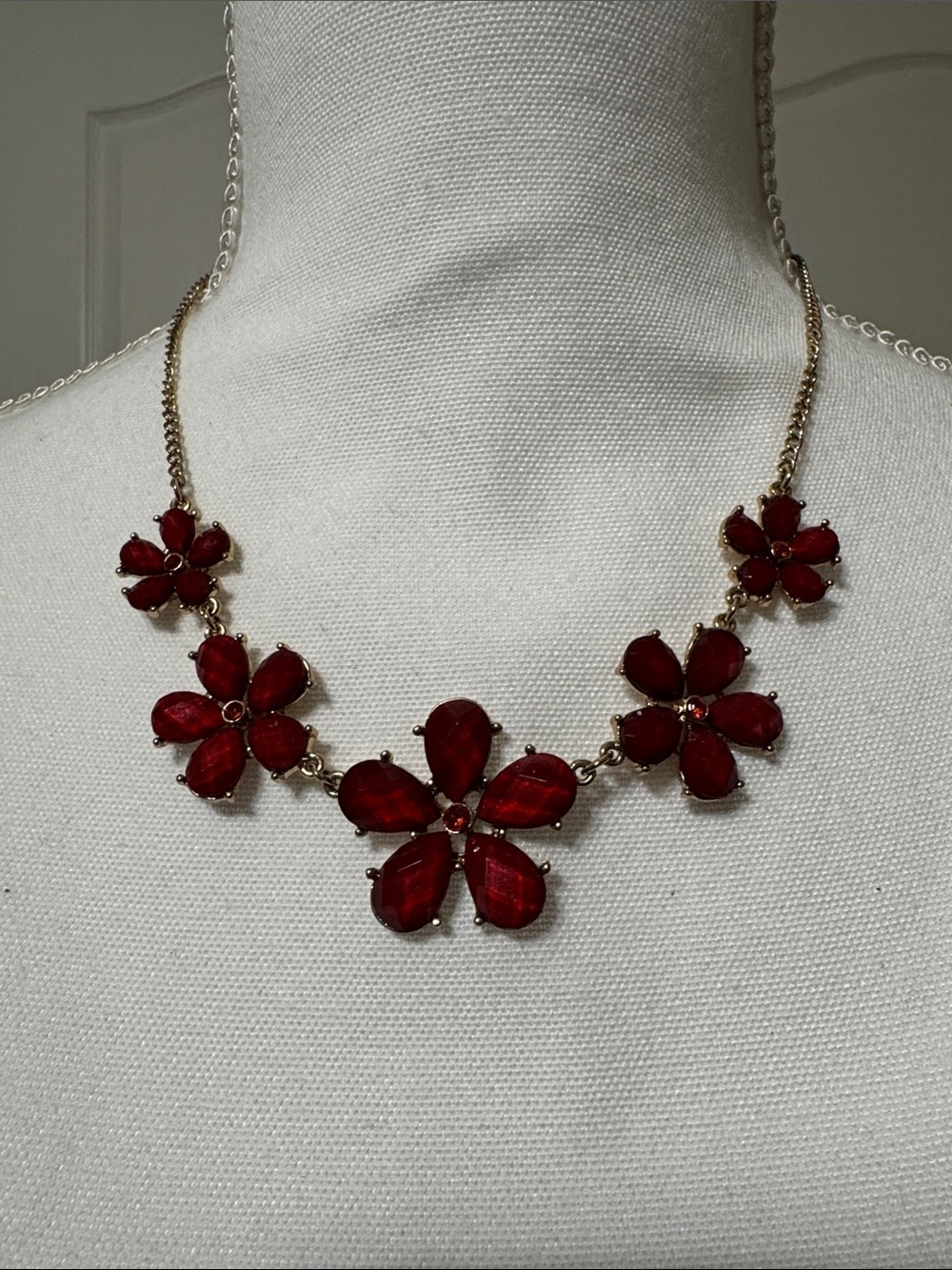 Claire's Gold-Tone Necklace with Red Floral Gems